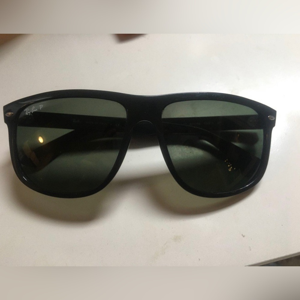 Ray bans